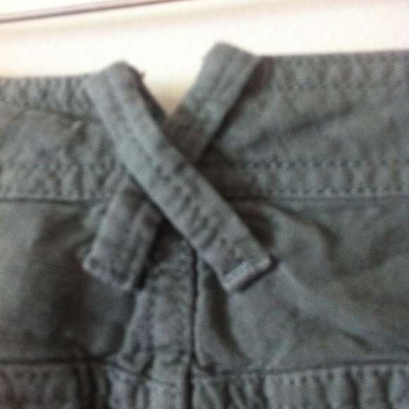 Calvin Klein Army Green Shorts - Picture 5 of 6